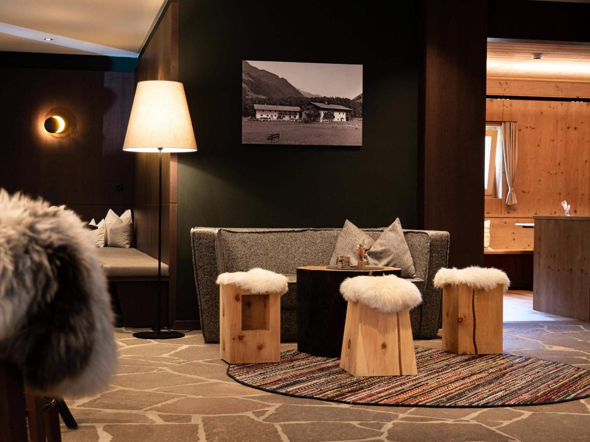 Alpine Life Hotel Anabel Cadipietra Exterior photo